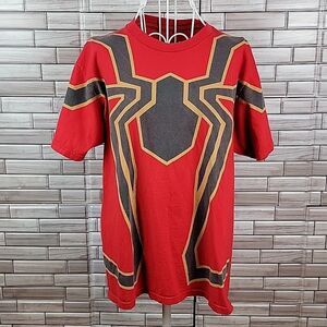 Marvel Avengers spider man T-Shirt Size M Plus one more item.